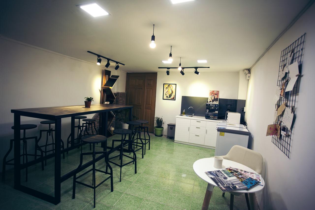 Bed and Breakfast Sgn Living Ho Chi Minh Zewnętrze zdjęcie